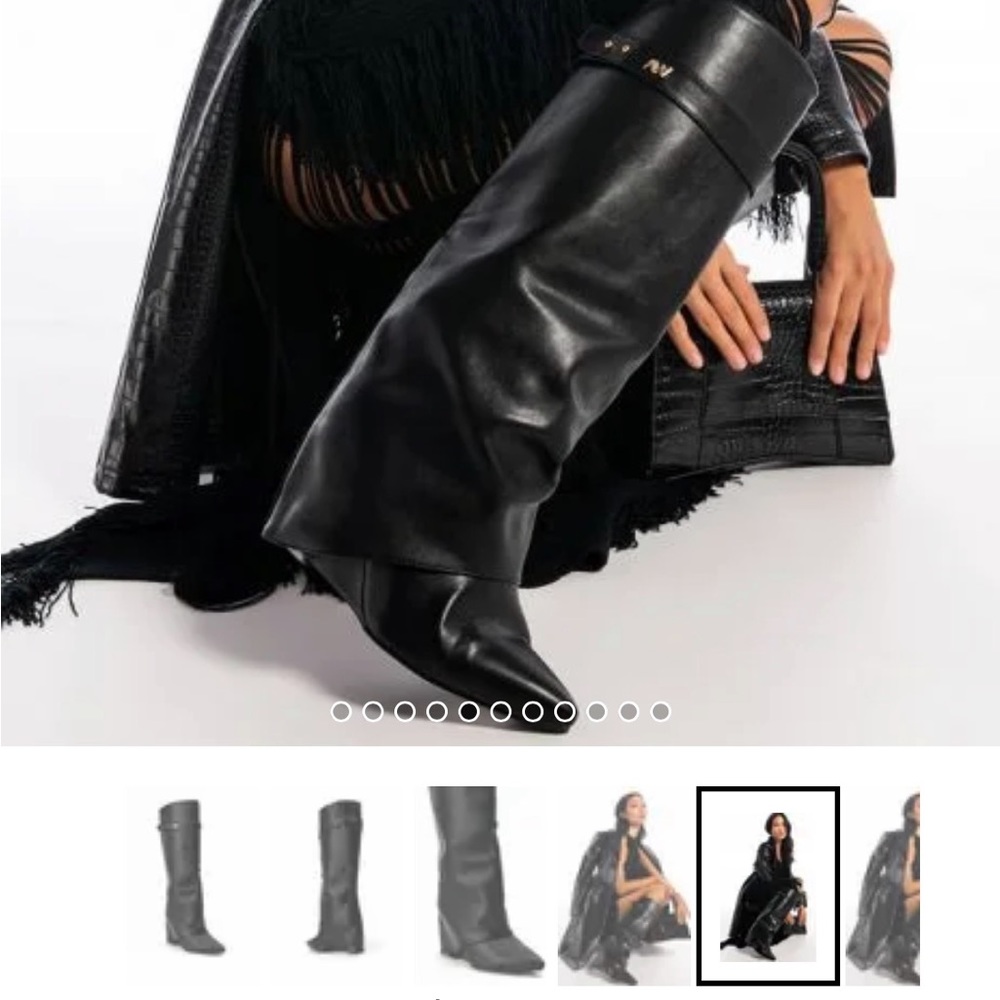 Cute black boots never worn